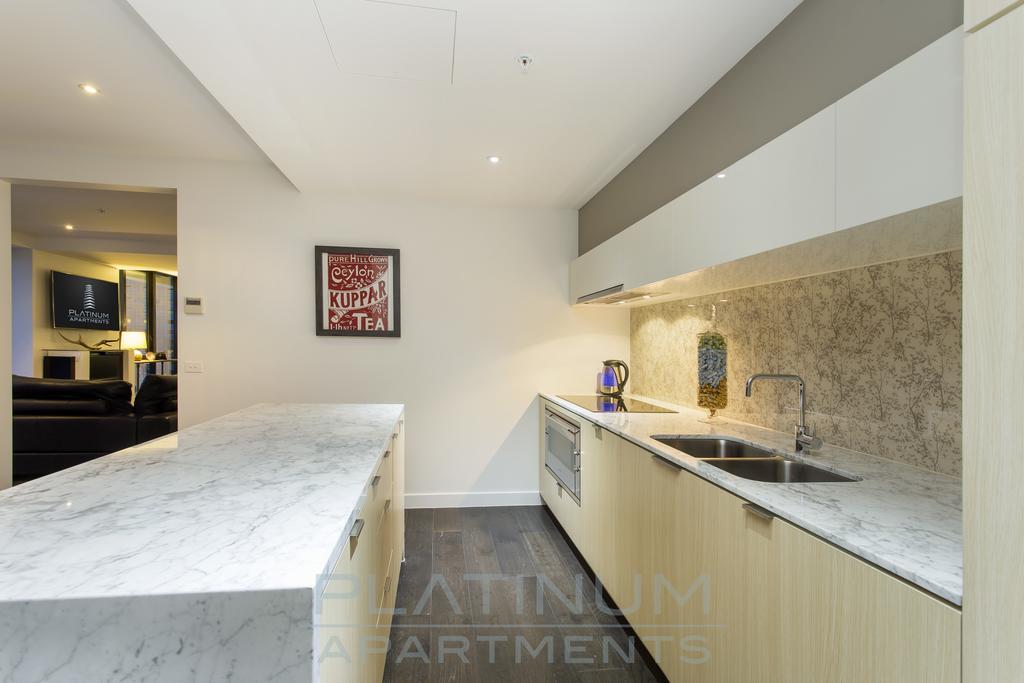 Platinum Apartments On Southbank Мелбърн Стая снимка