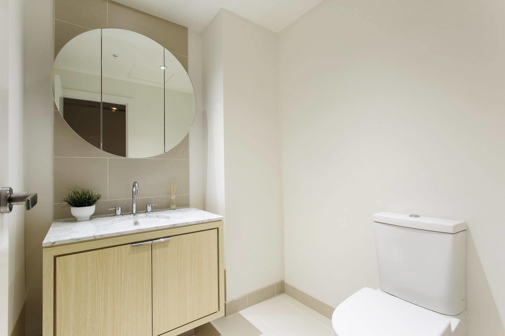 Platinum Apartments On Southbank Мелбърн Екстериор снимка