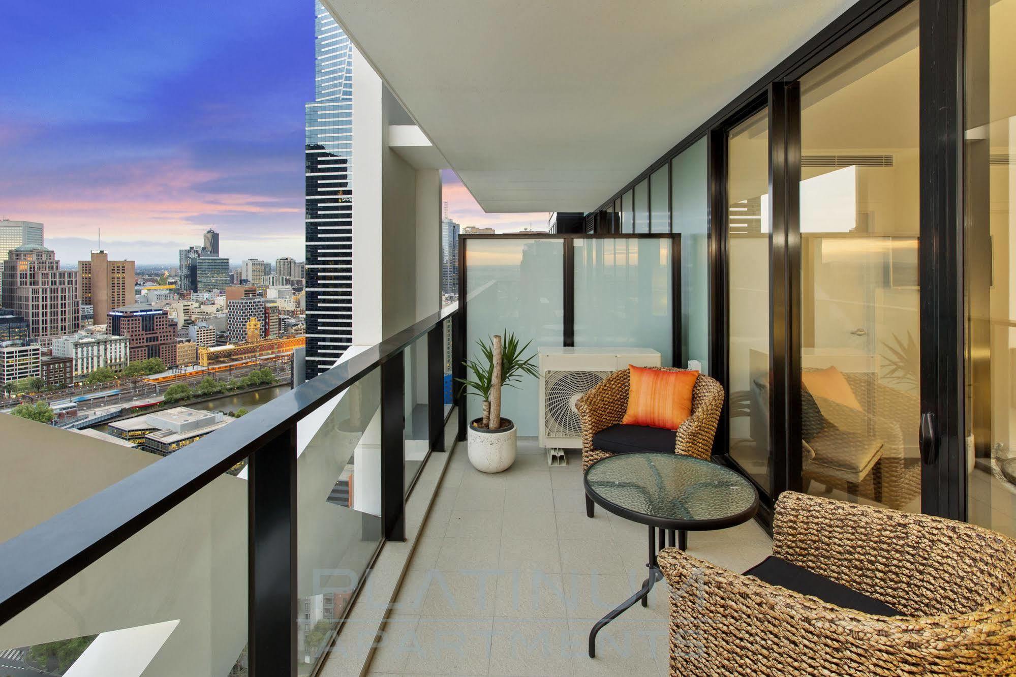 Platinum Apartments On Southbank Мелбърн Екстериор снимка